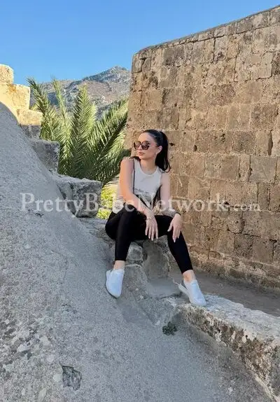 Top-Rated Independent Escort Anne Lime for Top-Tier Erotic Entertainment